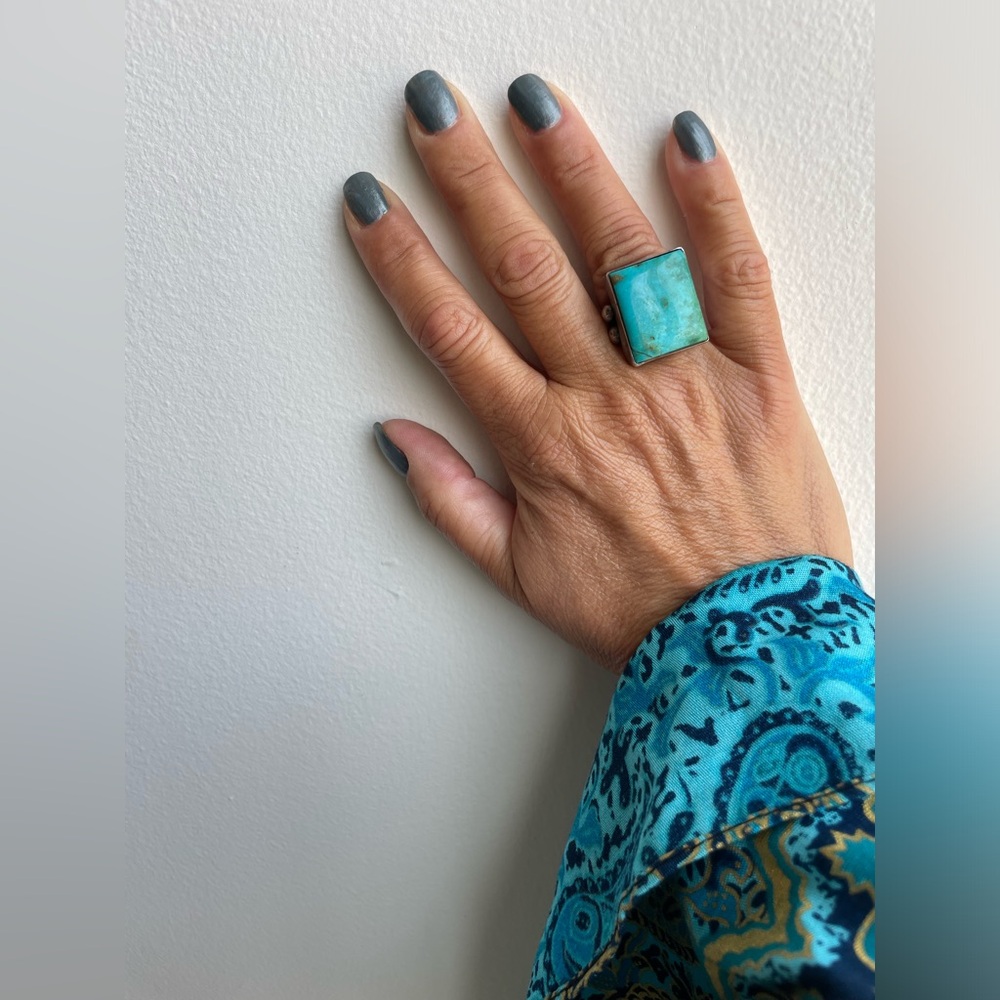 Designer turquoise solid sterling silver ring - Picture 6 of 13